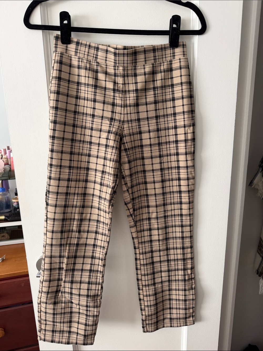Women’s Plaid Beige and Black Stretch Pants